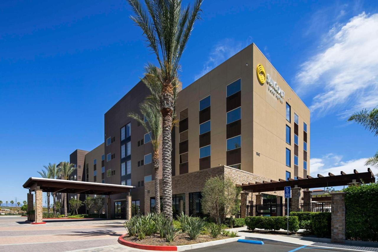 Suncoast Hotel Anaheim, Tapestry Collection By Hilton Exterior foto
